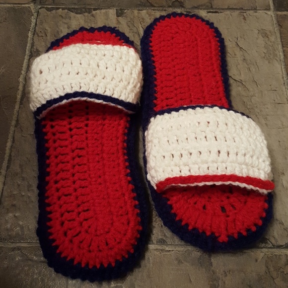 Slippers - Picture 1 of 2